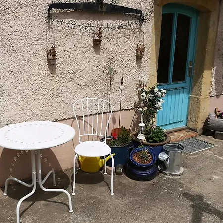 Familienfreundliche Gemuetliche In Luchau Mit Garten Und Grill - Apartment